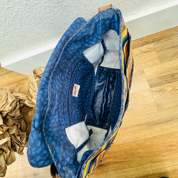 Multicolor Chevron Women's Shoulder Bag - Picture 7 of 11